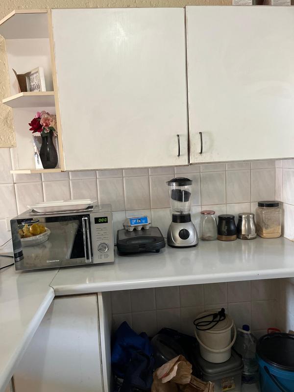 2 Bedroom Property for Sale in Glen Marais Gauteng