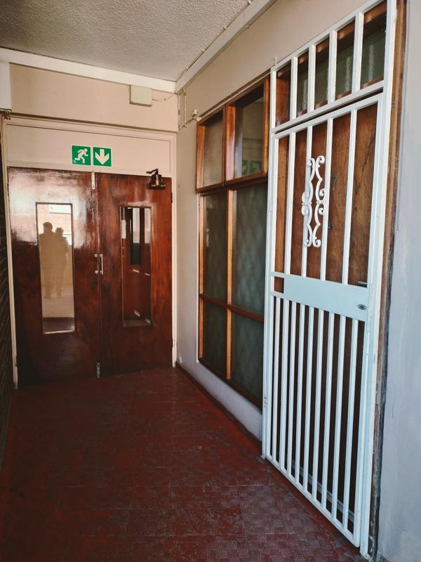 2 Bedroom Property for Sale in Killarney Gauteng