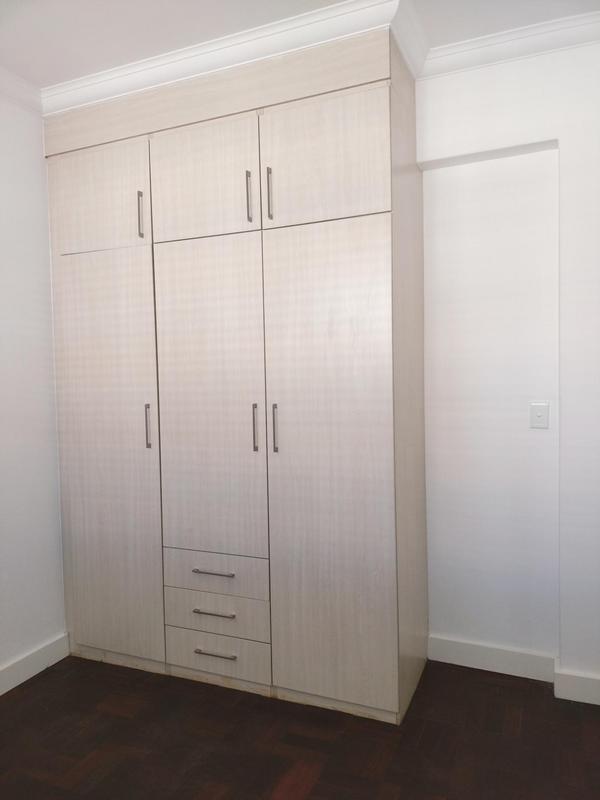 2 Bedroom Property for Sale in Killarney Gauteng