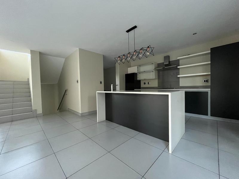 3 Bedroom Property for Sale in Waterkloof Ridge Gauteng