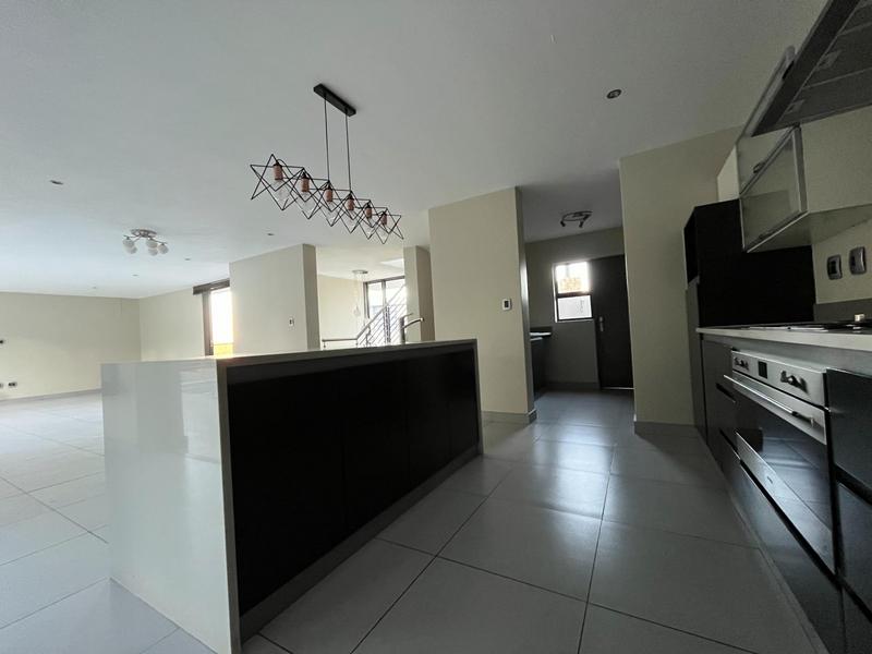 3 Bedroom Property for Sale in Waterkloof Ridge Gauteng