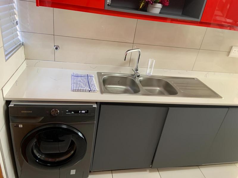 3 Bedroom Property for Sale in Heuwelsig Estate Gauteng