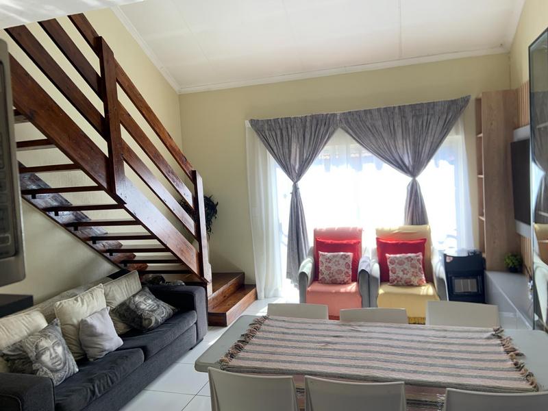 3 Bedroom Property for Sale in Heuwelsig Estate Gauteng