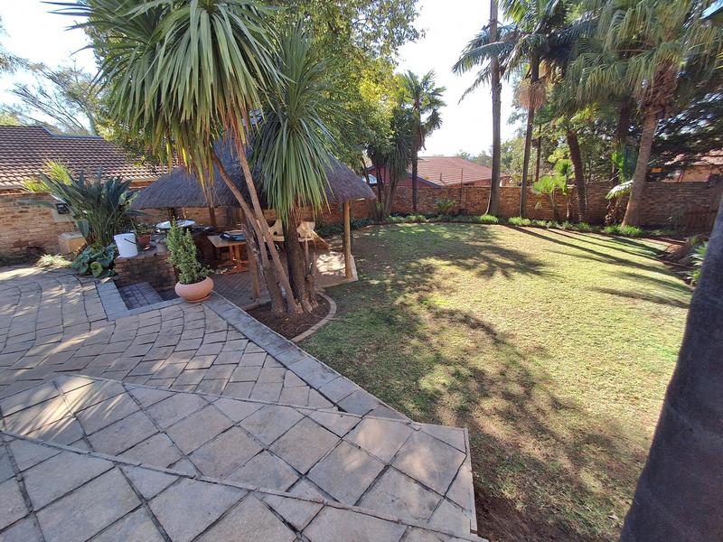 4 Bedroom Property for Sale in Moreleta Park Gauteng