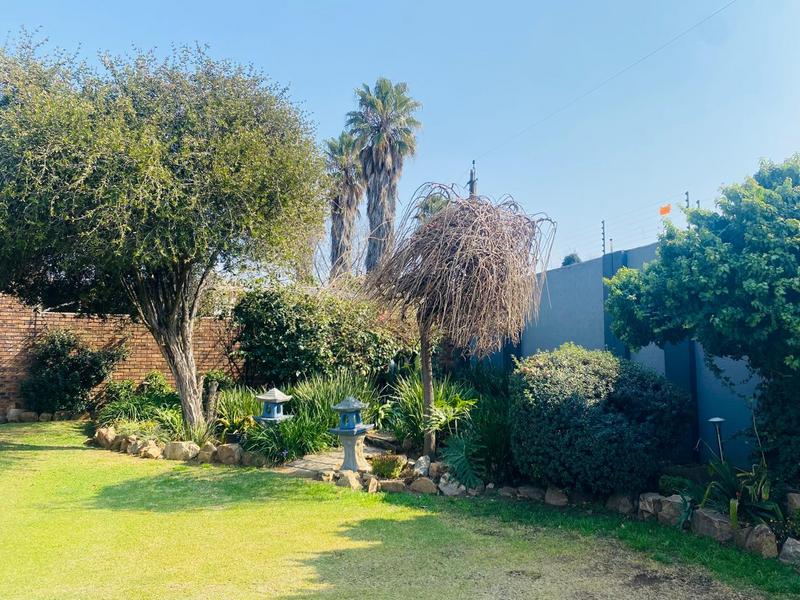 To Let 3 Bedroom Property for Rent in Bartlett Gauteng