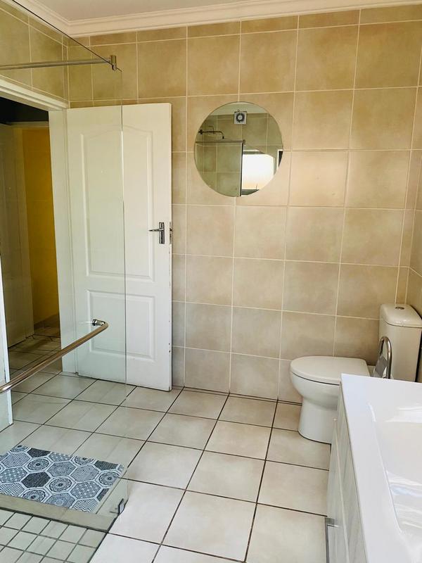 To Let 3 Bedroom Property for Rent in Bartlett Gauteng