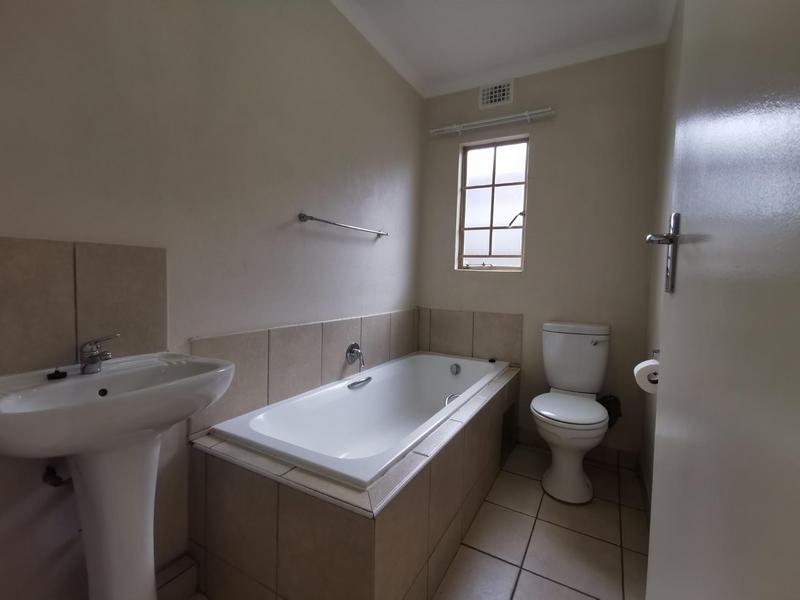 To Let 3 Bedroom Property for Rent in Sky City Gauteng