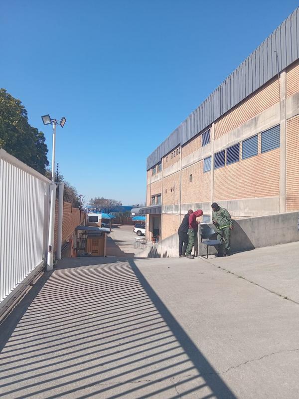 To Let commercial Property for Rent in Benrose Gauteng