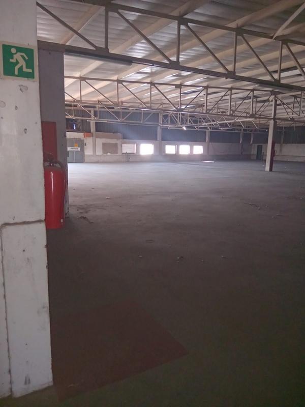 To Let commercial Property for Rent in Benrose Gauteng