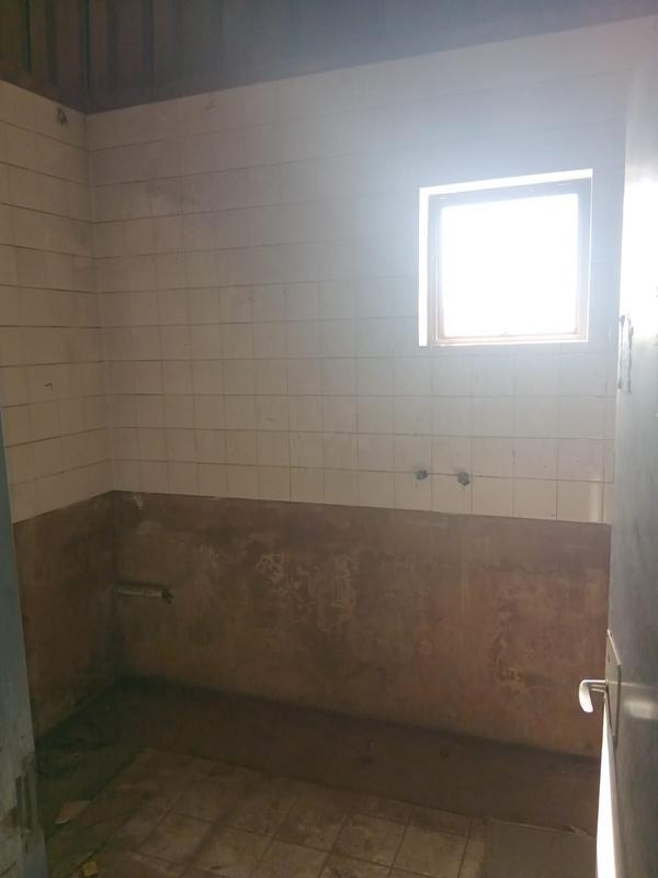 To Let commercial Property for Rent in Benrose Gauteng