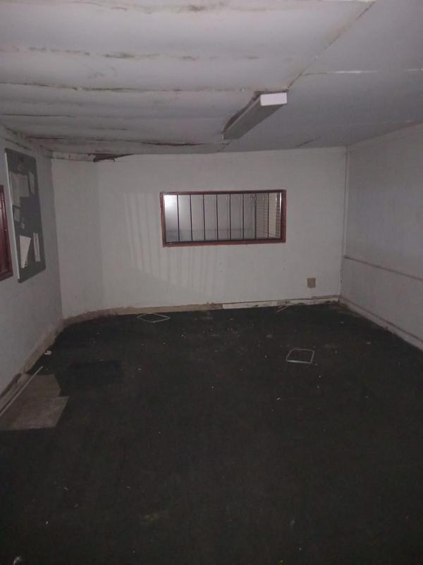 To Let commercial Property for Rent in Benrose Gauteng