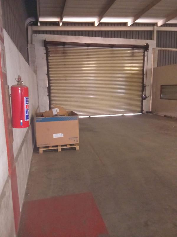To Let commercial Property for Rent in Benrose Gauteng