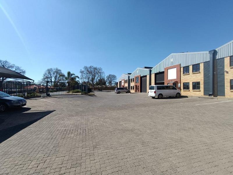 To Let commercial Property for Rent in Princess A H Gauteng