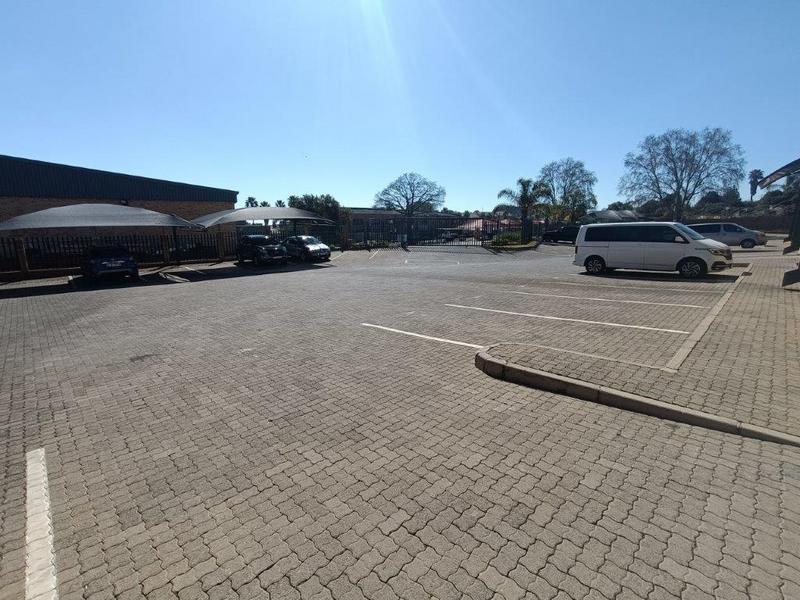 To Let commercial Property for Rent in Princess A H Gauteng