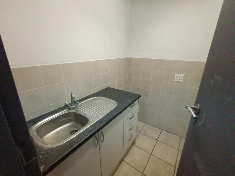 To Let commercial Property for Rent in Randjespark Gauteng