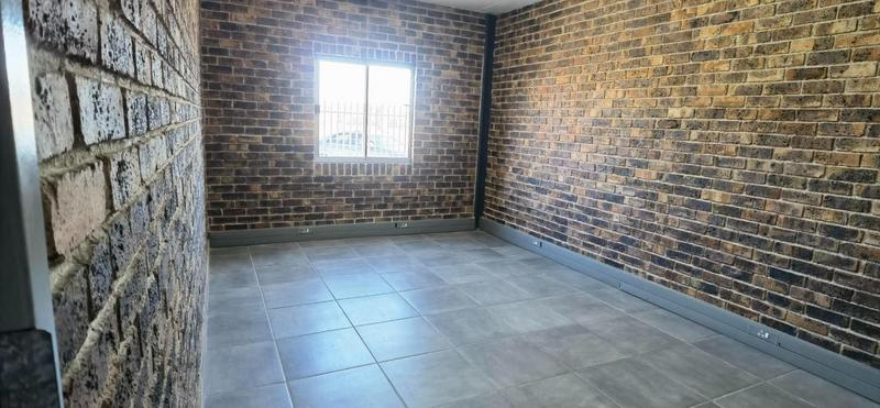 To Let commercial Property for Rent in N4 Gateway Industrial Park Gauteng