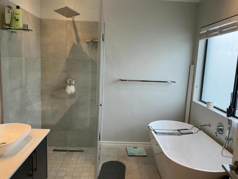4 Bedroom Property for Sale in Midstream Heights Gauteng