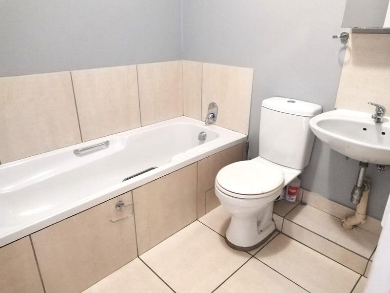 2 Bedroom Property for Sale in Mayberry Park Gauteng