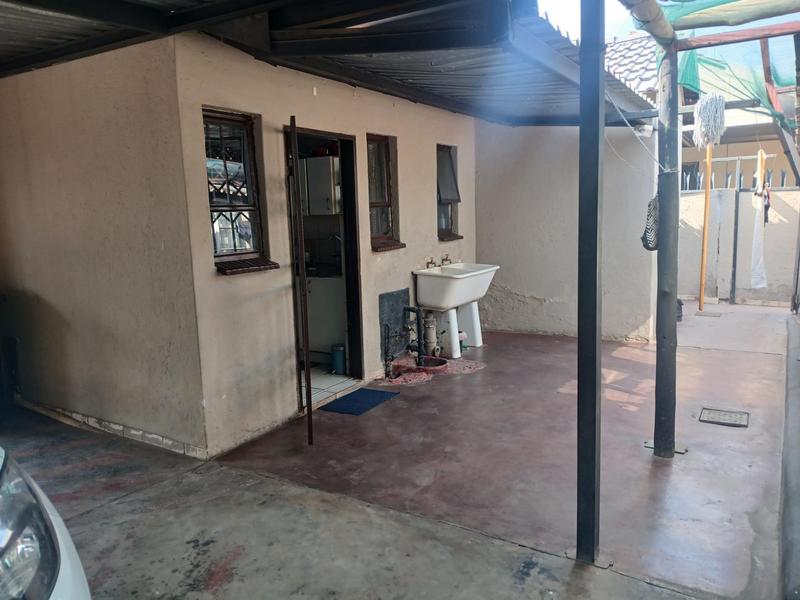 2 Bedroom Property for Sale in Karenpark Gauteng