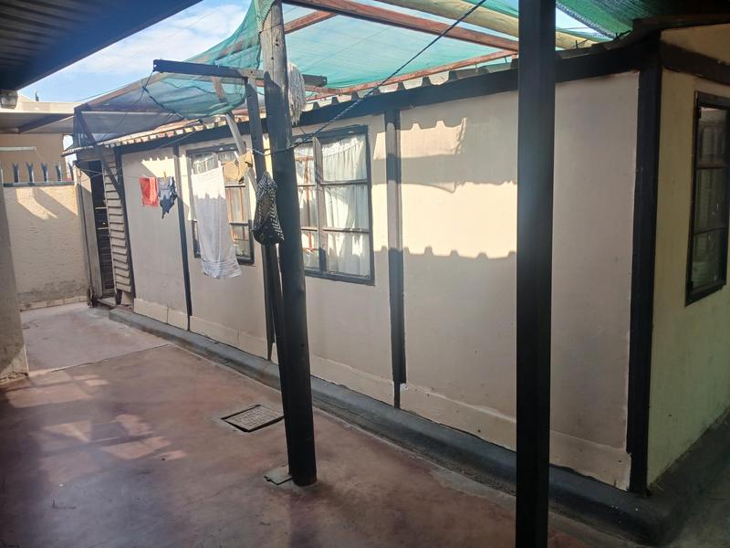 2 Bedroom Property for Sale in Karenpark Gauteng