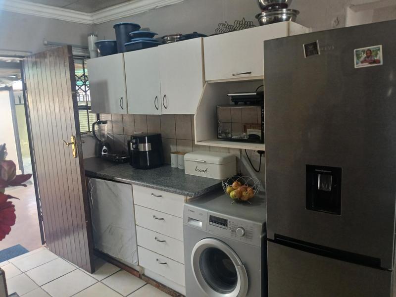 2 Bedroom Property for Sale in Karenpark Gauteng