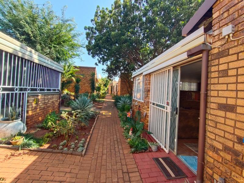 1 Bedroom Property for Sale in Clarina Gauteng