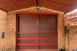 4 Bedroom Property for Sale in Florauna Gauteng
