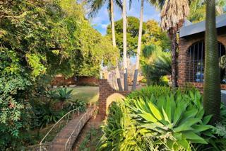 4 Bedroom Property for Sale in Karenpark Gauteng