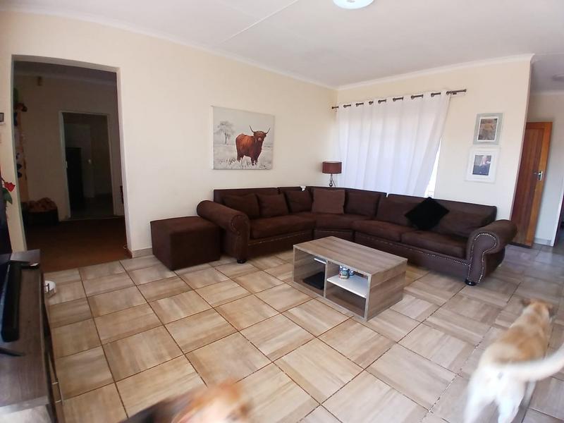 4 Bedroom Property for Sale in Magalieskruin Gauteng