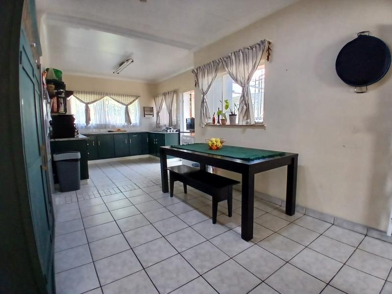 4 Bedroom Property for Sale in Magalieskruin Gauteng