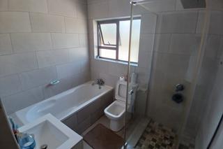 3 Bedroom Property for Sale in The Orchards Gauteng