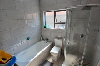3 Bedroom Property for Sale in The Orchards Gauteng