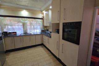 4 Bedroom Property for Sale in The Orchards Gauteng