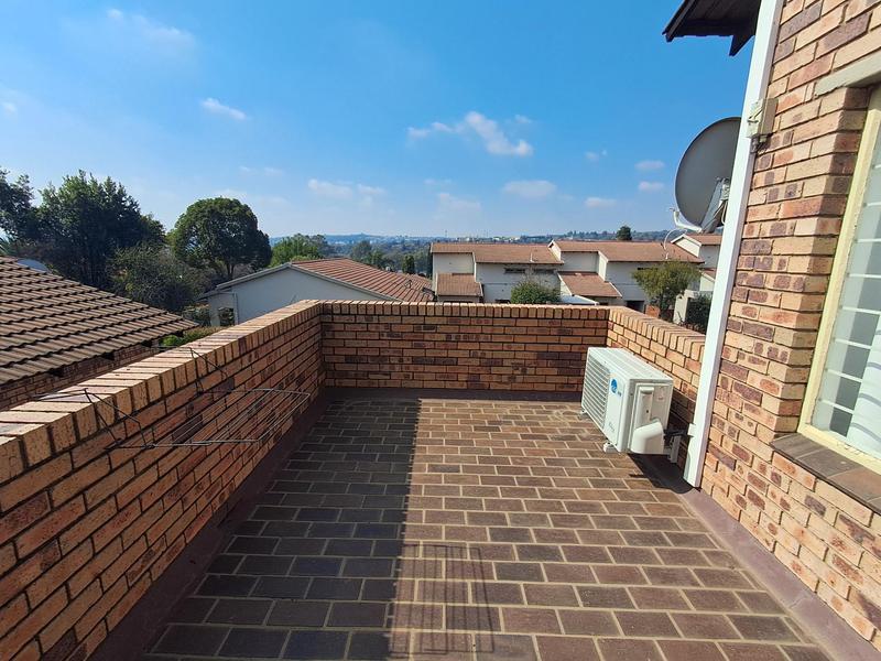 To Let 1 Bedroom Property for Rent in Edenburg Gauteng