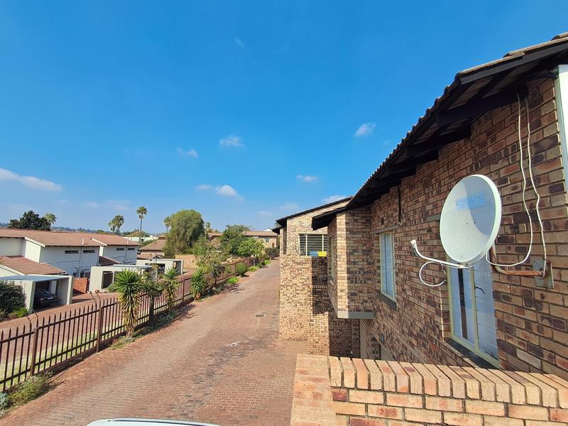 To Let 1 Bedroom Property for Rent in Edenburg Gauteng