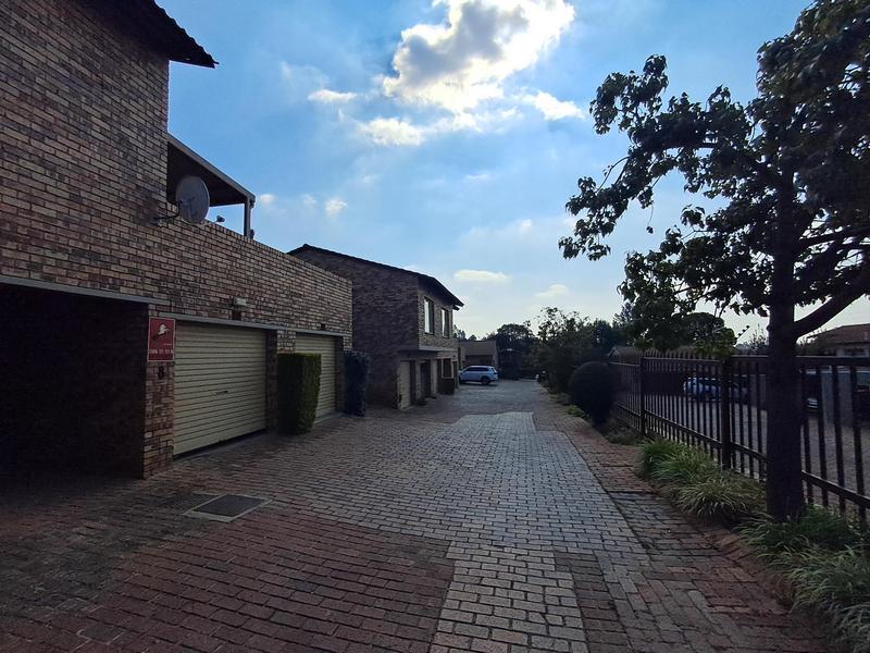 To Let 1 Bedroom Property for Rent in Edenburg Gauteng