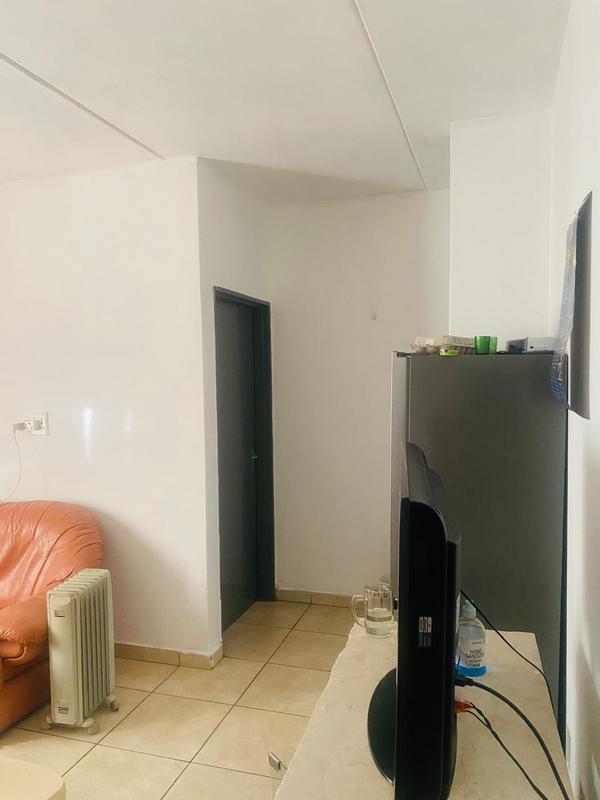 2 Bedroom Property for Sale in Jabulani Gauteng