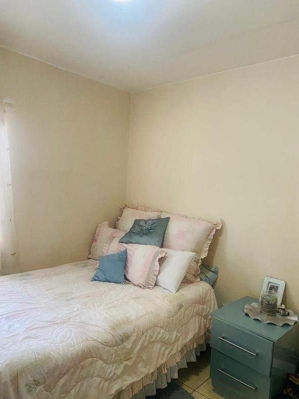 2 Bedroom Property for Sale in Jabulani Gauteng