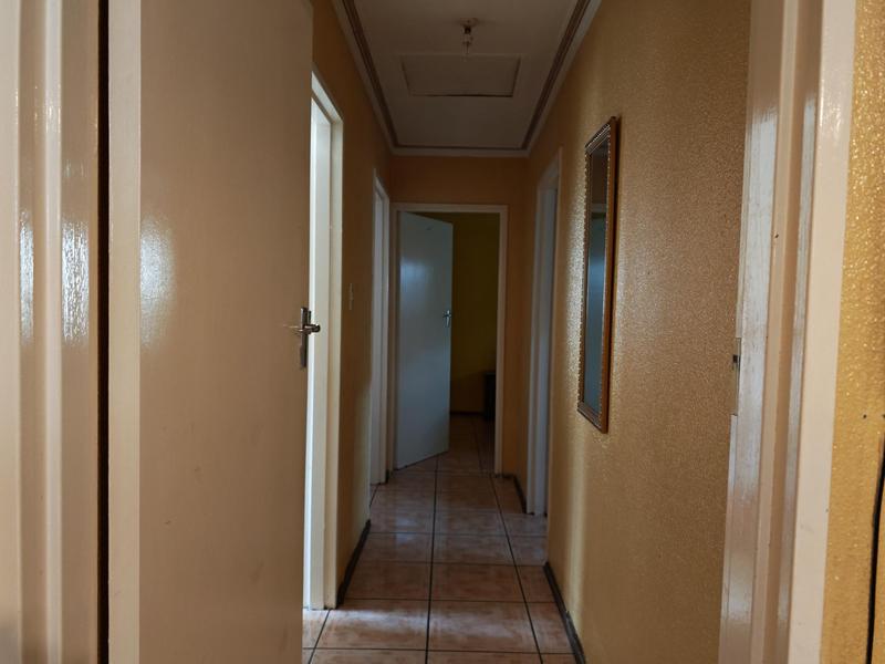 3 Bedroom Property for Sale in Kagiso Gauteng