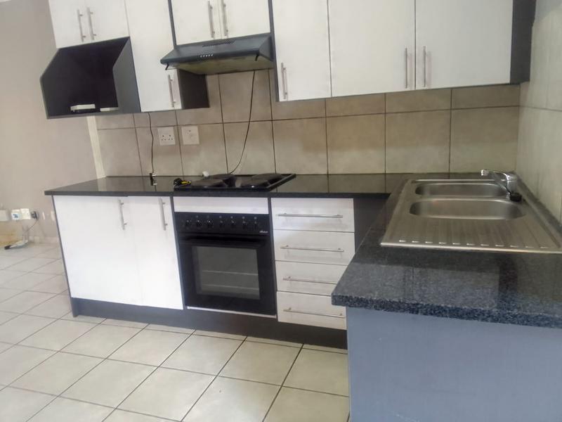 To Let 2 Bedroom Property for Rent in Rynfield A H Gauteng