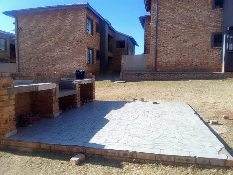 To Let 2 Bedroom Property for Rent in Rynfield A H Gauteng