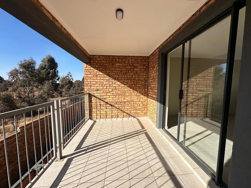 To Let 2 Bedroom Property for Rent in Cloverdene Gauteng