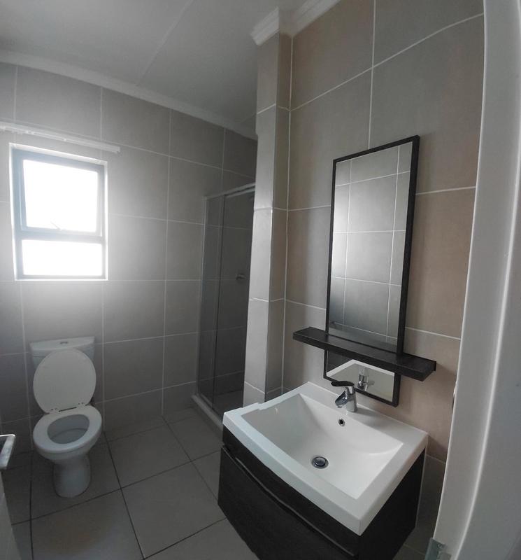 To Let 1 Bedroom Property for Rent in Olivedale Gauteng