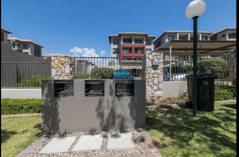 3 Bedroom Property for Sale in Lonehill Gauteng