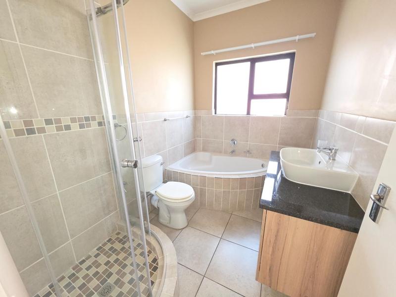 To Let 3 Bedroom Property for Rent in Riversdale Gauteng