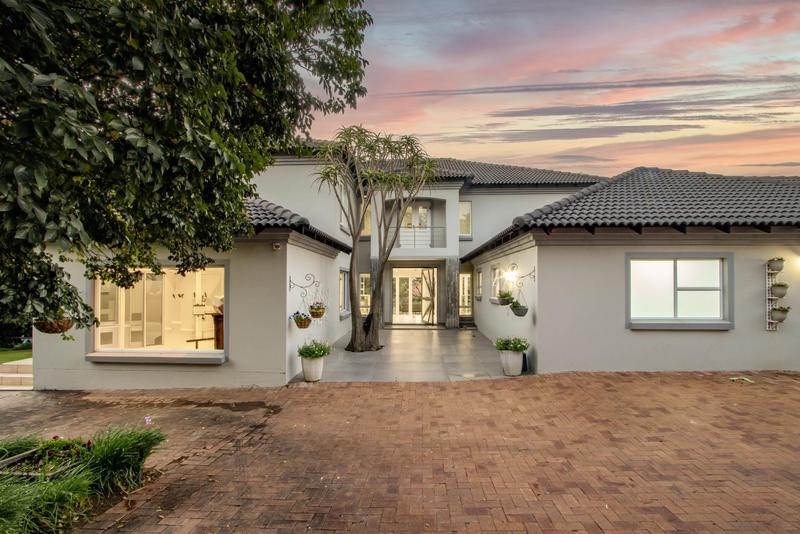 4 Bedroom Property for Sale in Blue Hills Country Estate Gauteng