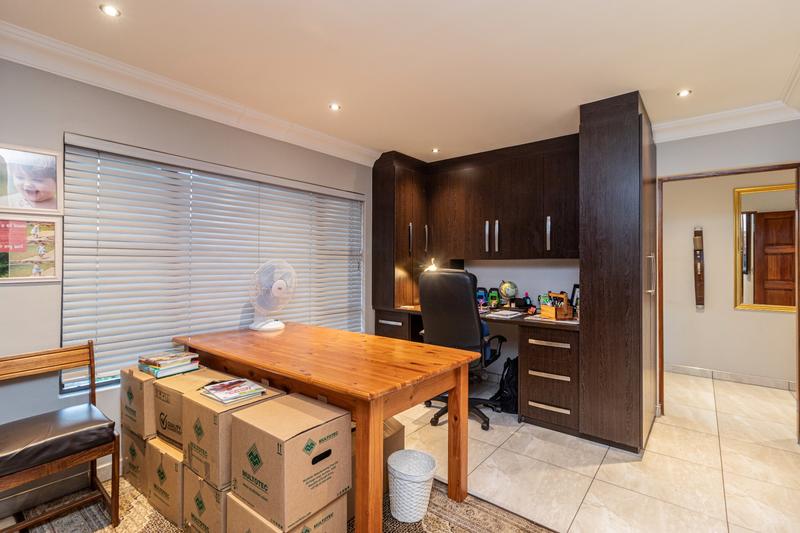 4 Bedroom Property for Sale in Homes Haven Gauteng