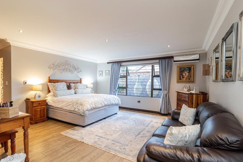 4 Bedroom Property for Sale in Homes Haven Gauteng