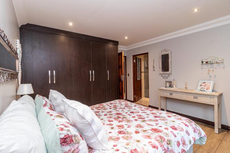 4 Bedroom Property for Sale in Homes Haven Gauteng
