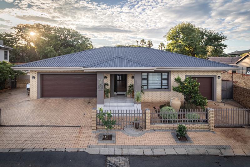 4 Bedroom Property for Sale in Homes Haven Gauteng